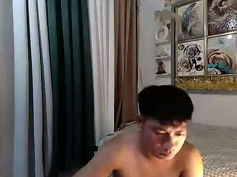 xshyboyx live cam on StripChat
