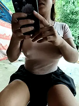 rubyy_nk (F young) - Naked outdoors