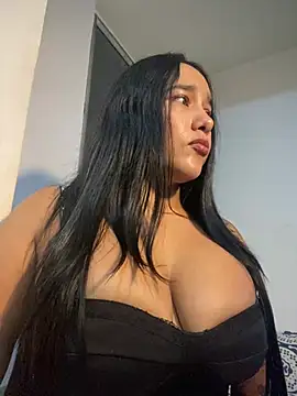 mis-violetha webcam