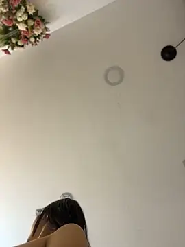 IvonneOwen webcam