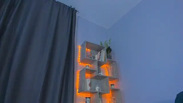 ClockworkLady webcam