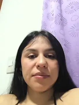 daniela-rosee - Daniela-rosee's free webcam - UK Sex Cams