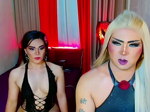 Wildest_Slave_Huntress webcam