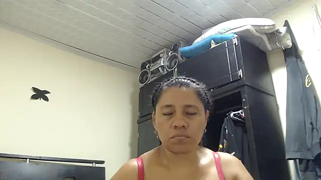 adrixxx38 webcam