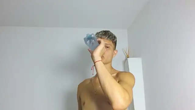 Twinkcock22 webcam
