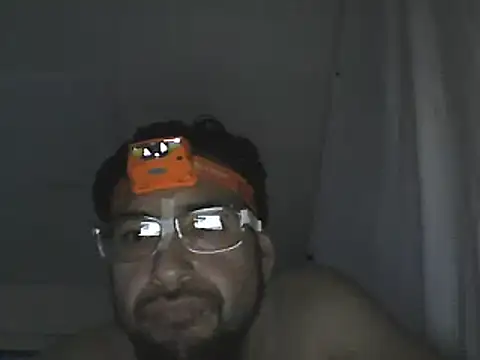 SideGhost live cam on StripChat