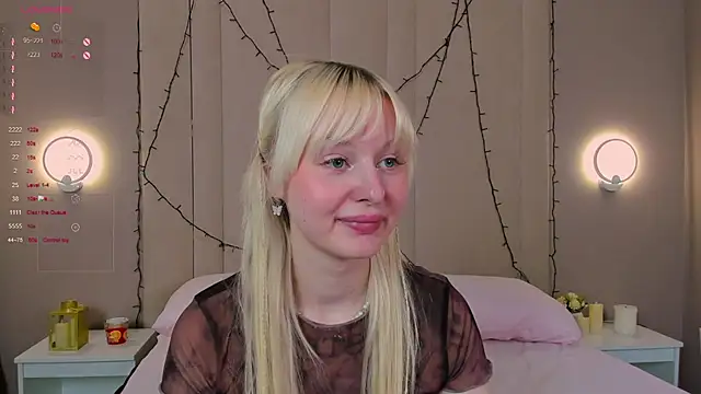 AdeleSilvy live cam on StripChat