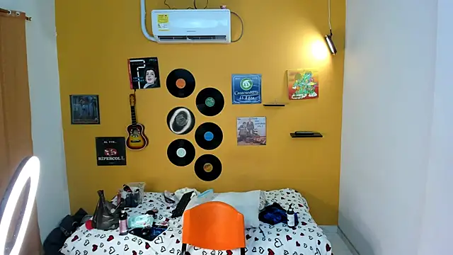 lilithevil32 webcam