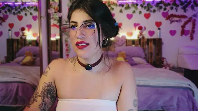AzaharJaan live cam on StripChat