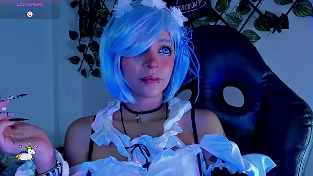 Anny_Kiitty live cam on StripChat