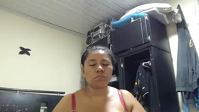 adrixxx38 webcam