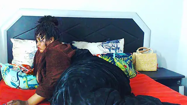 Bulkyyass webcam