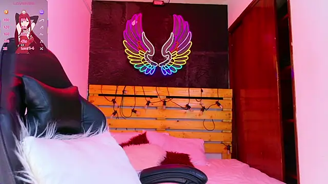 meghan_nill webcam