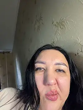 Naughtbaby_2025 webcam