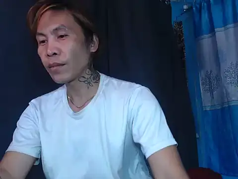 YourTopweng webcam