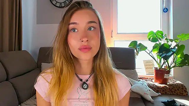 SugarSkye webcam