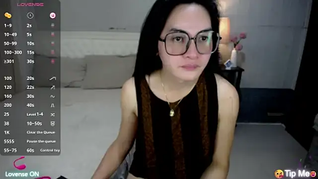 AsianSweetHeartxX live cam