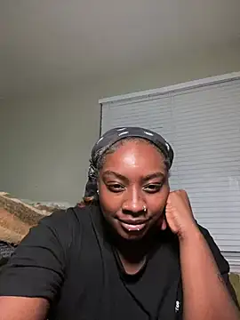LillShayy webcam