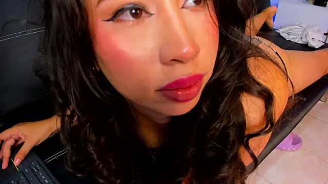purplay_98 webcam