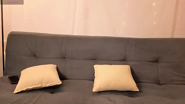amy_robertz webcam