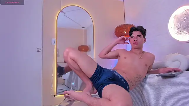 Benjamin_More webcam
