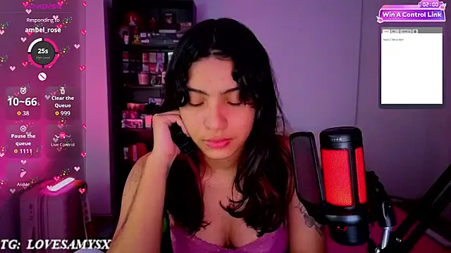 Lovelyamyy webcam