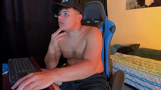 michael_iron webcam