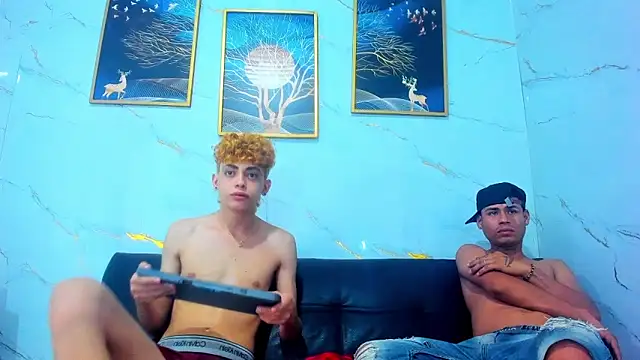 Spicy_guys webcam