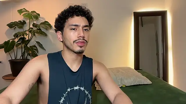 Gielyie - Couple webcam sex chat