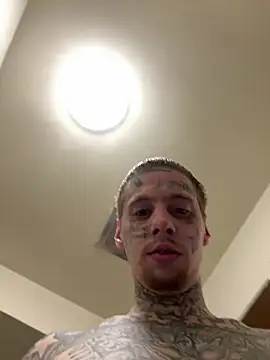 tattedupguy webcam