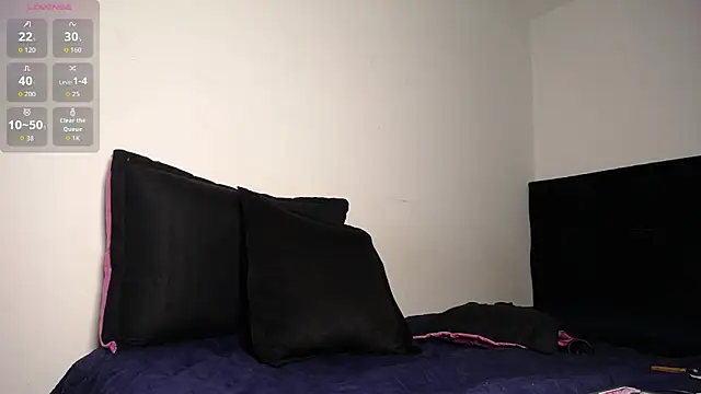 nika_1312 webcam
