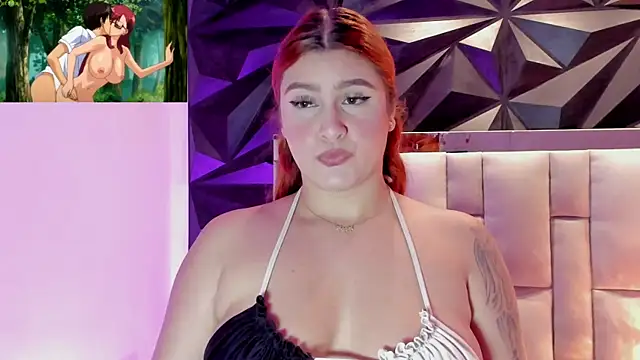 megan_whitee__ webcam
