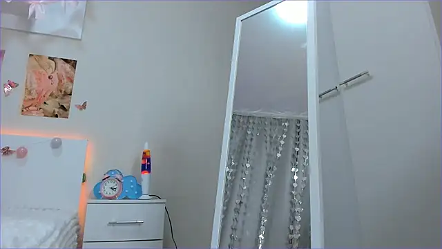 Milly_Lane