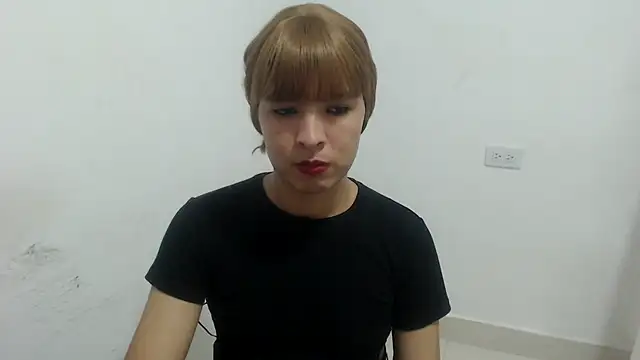 estefania224 webcam
