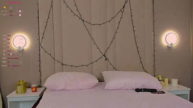 AdeleSilvy webcam