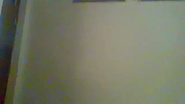 Yours_little_secret webcam