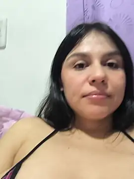 Daniela-rosee webcam