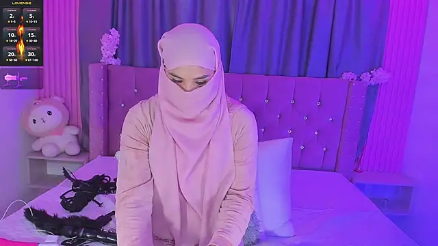 Nayla-Mouna webcam