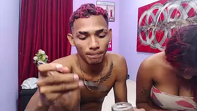 black_twinks live cam on StripChat