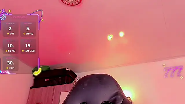 naomy__xx live cam on StripChat
