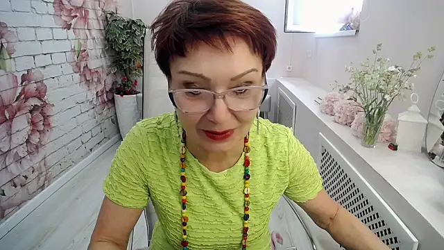 Cutie_Asya live cam on StripChat