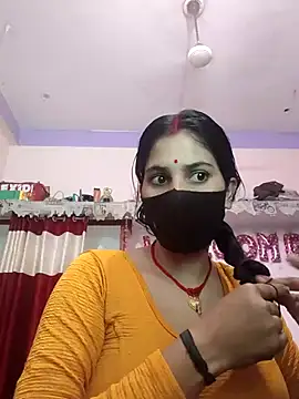 Maahi-Queen live cam on StripChat