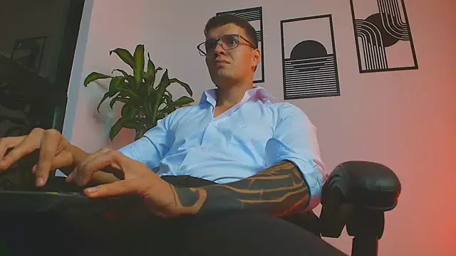 alpha_dominus_ (M young) - don't stop enjoying master. giveme milk