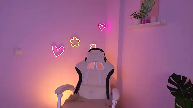 ElenaMonroe webcam
