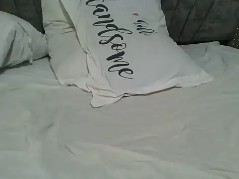Dizzydose webcam
