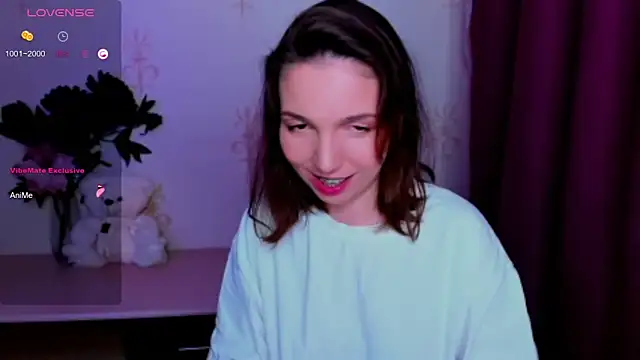 KindHazelHere_ webcam