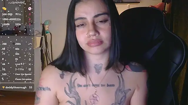 val_bardot live cam on StripChat