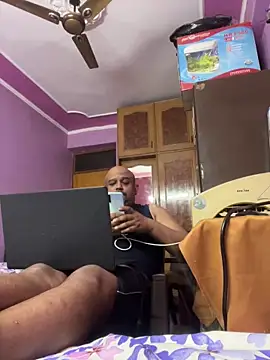 dick_6inches_delhi - Dick_6inches_Delhi's free webcam - UK Sex Cams