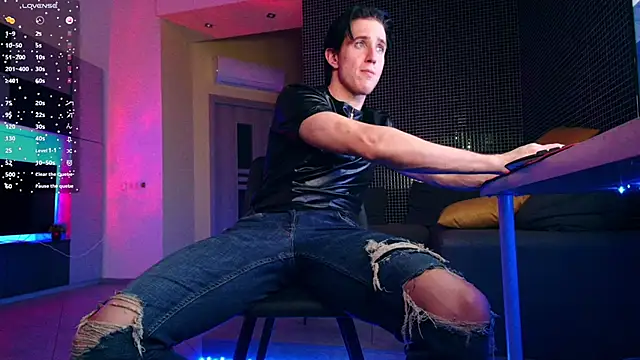 ChristianLevine_ webcam