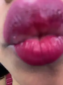 Ishaani_0 webcam